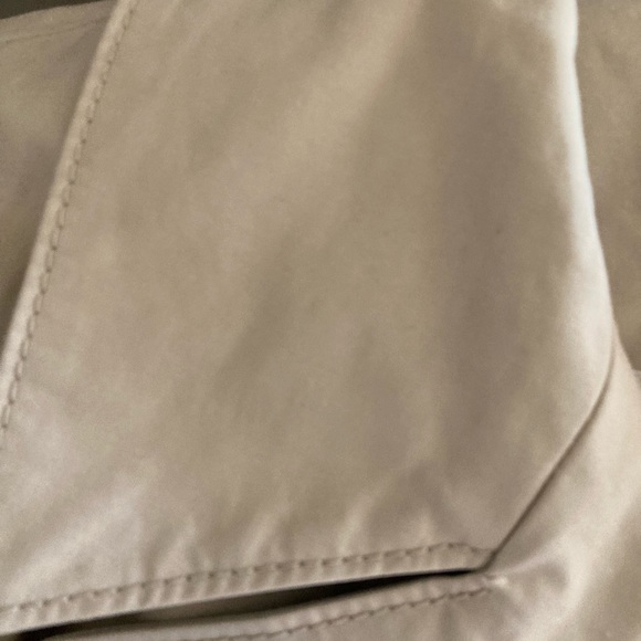 Banana Republic Trench ( Beige- not Tan) - Picture 6 of 6